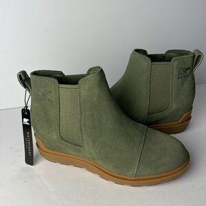 NEW Sorel Evie 2 Chelsea Ankle Boots